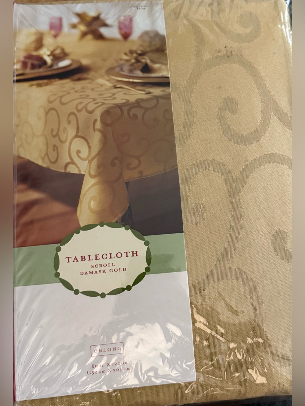 Target Gold Scroll Damask Tablecloth 2002 oblong 60”x120” new in packaging